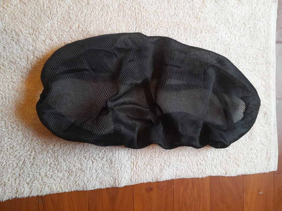 Sprzedam pokrowiec na   siedzenie skuter 5050