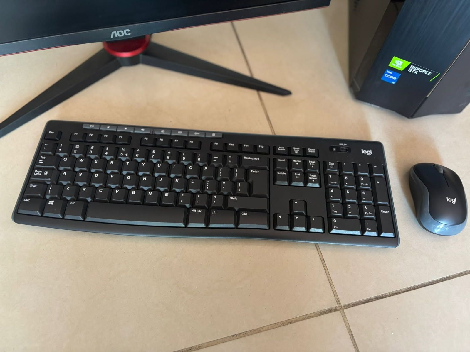 Sprzedam Komputer ACER i5 12 16G 512G GTX1650 W11 + monitor