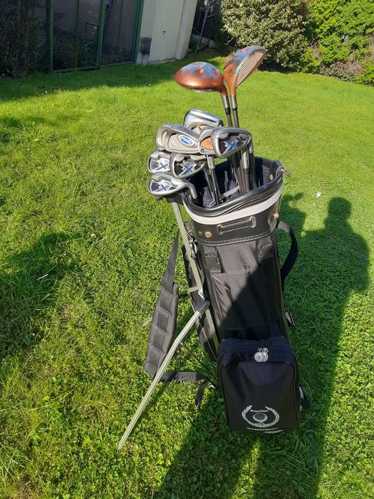 комплекти сумка+клюшки+м'ячі+тій, рушник, грін