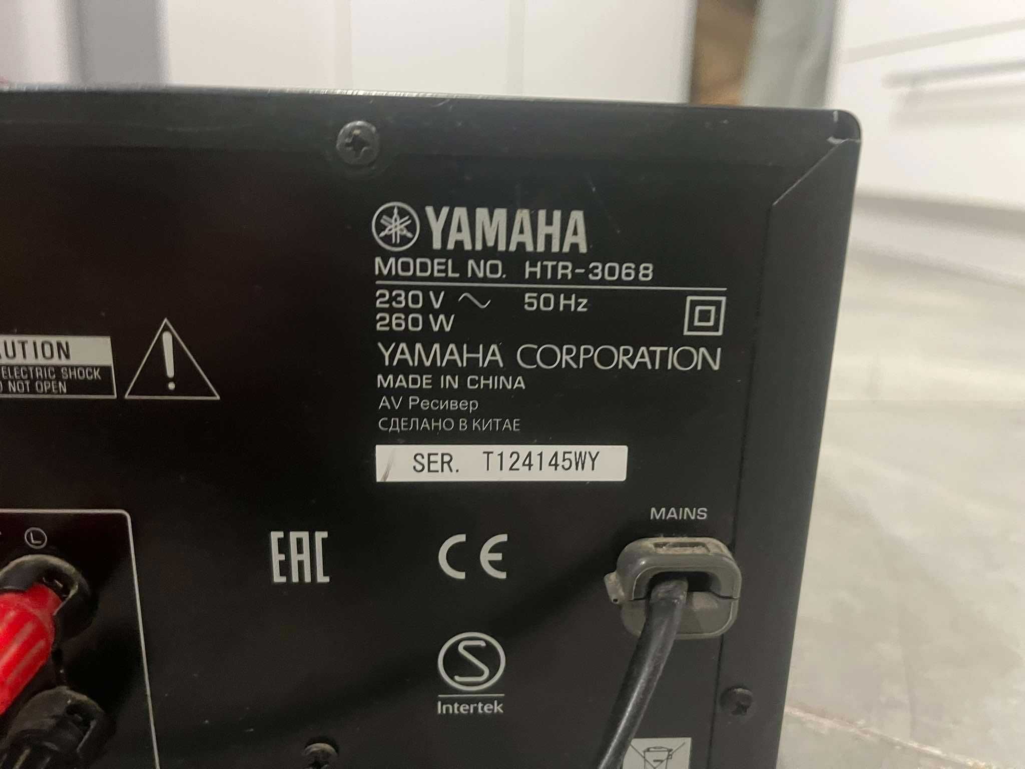 Amplituner Yamaha HTR-3068