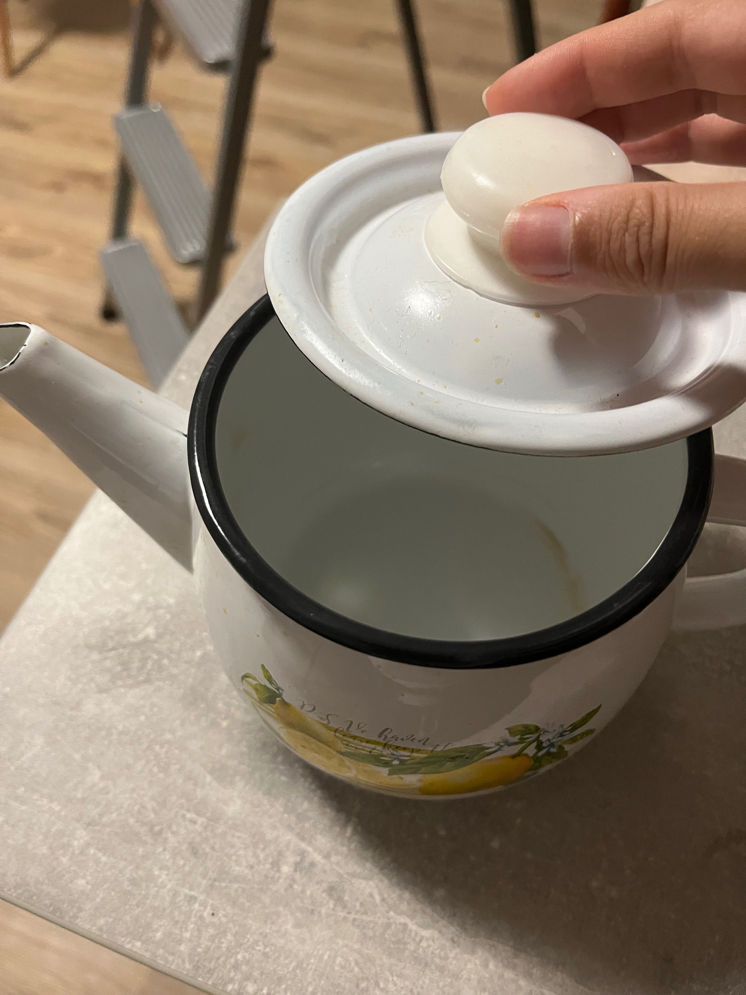 Чайник железный 0,5 литров