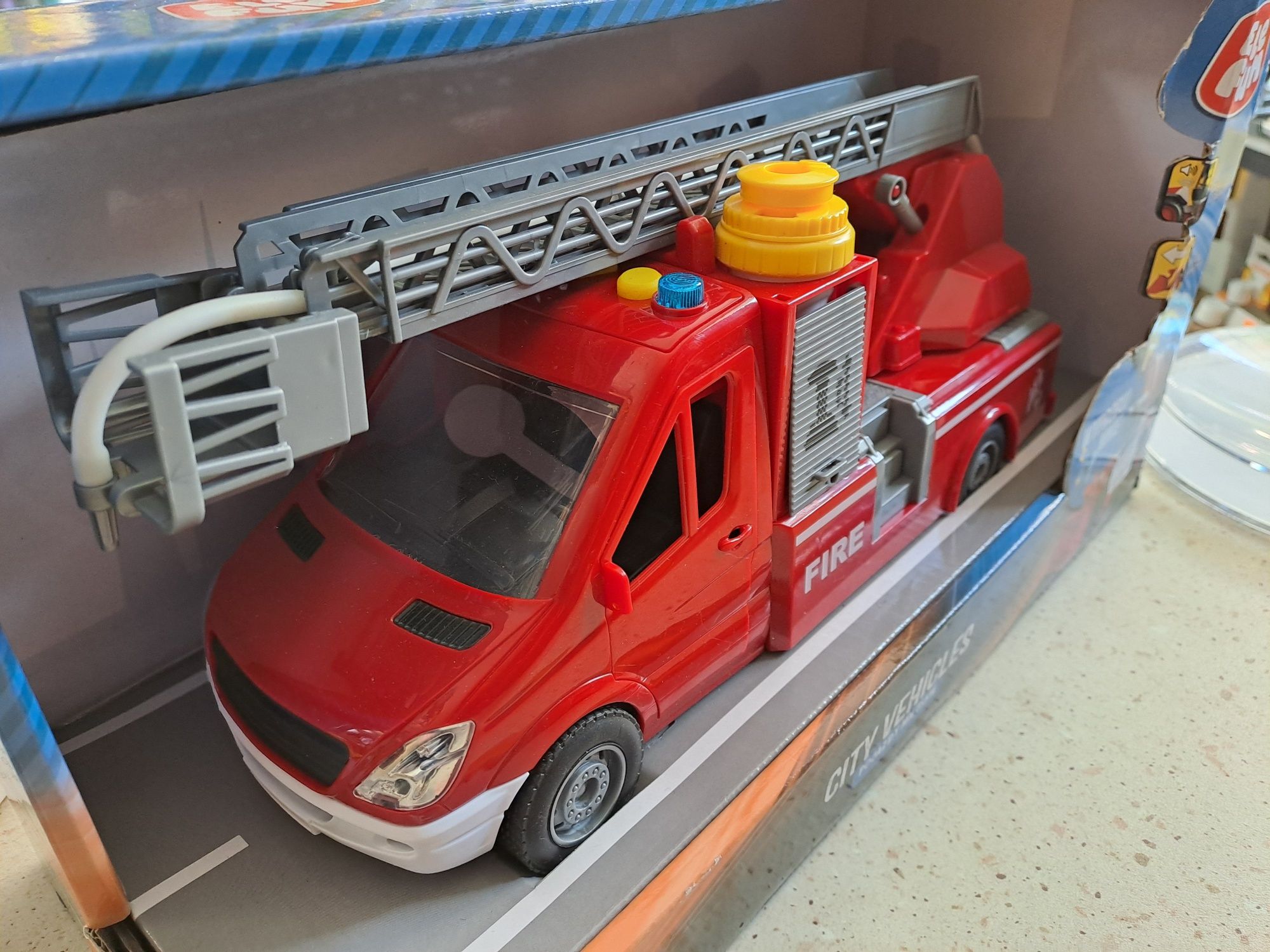 Wóz strażacki Ele Fun Nowy