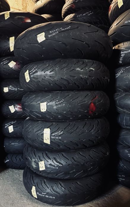 Мотошина Michelin.