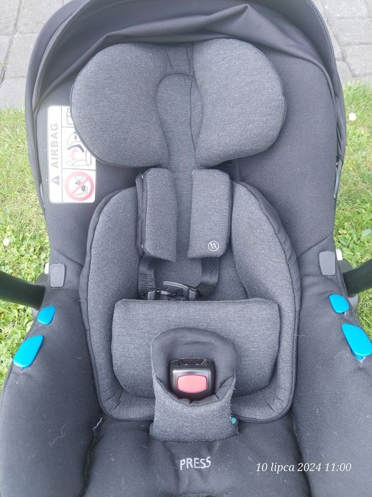 Fotelik łupina avionaut pixel pro