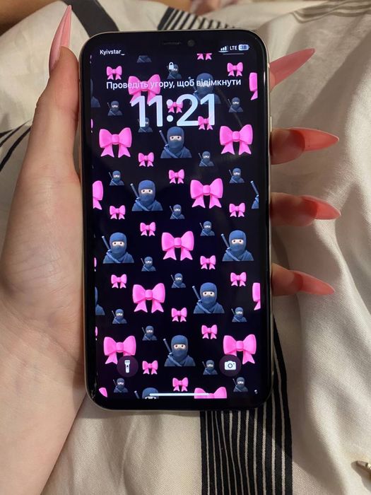 iPhone 11 в зорошому стані