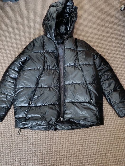 Зимові куртки за дешевою ціною.