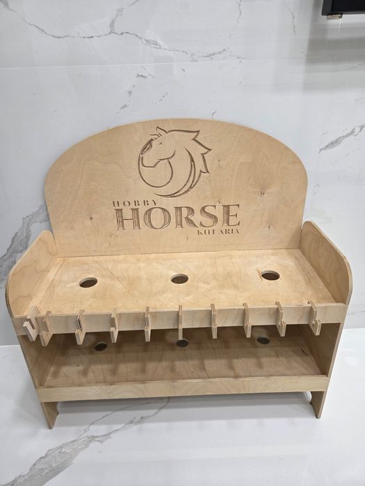 Zestaw koniki Hobby Horse + stajnia, format  A3