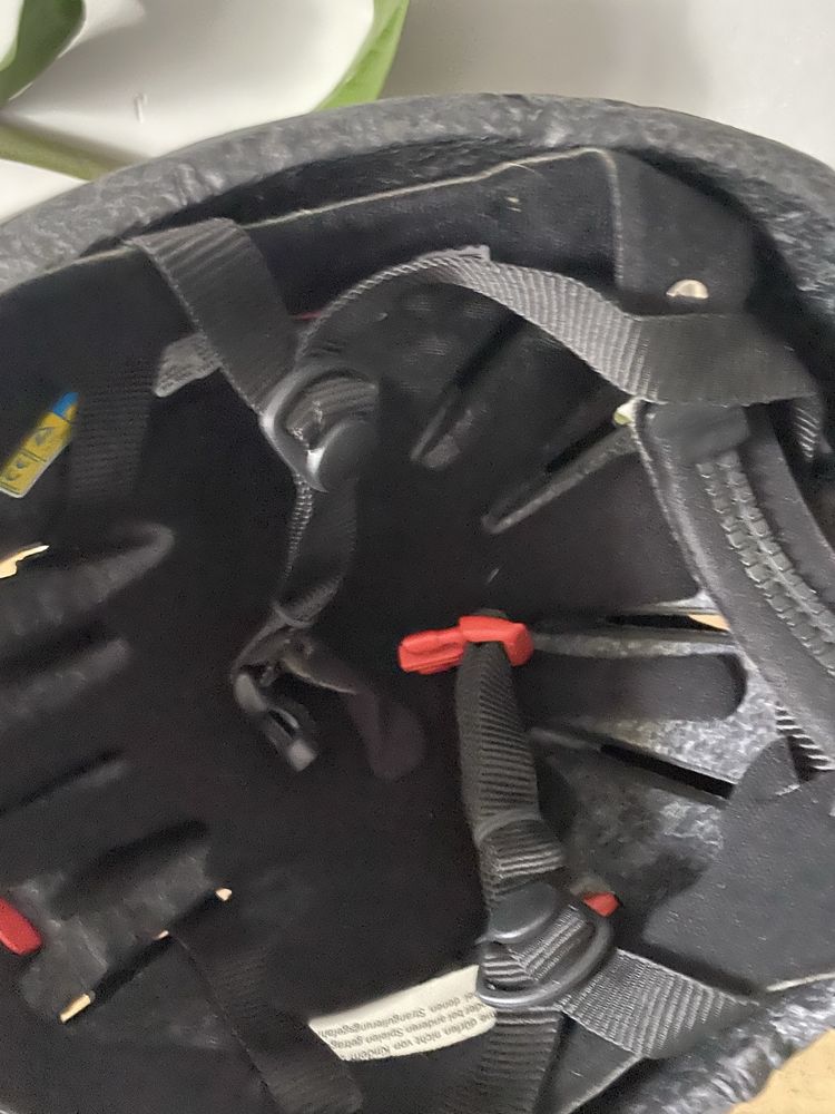 Kask/toczek jeździecki Casco.