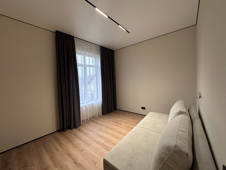 Дом с ремонтом метро Дарницкий Славутич Киев застройщик без %