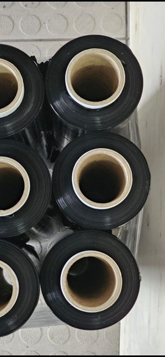 Folia stretch 6 rolek każda 3 kg czarna