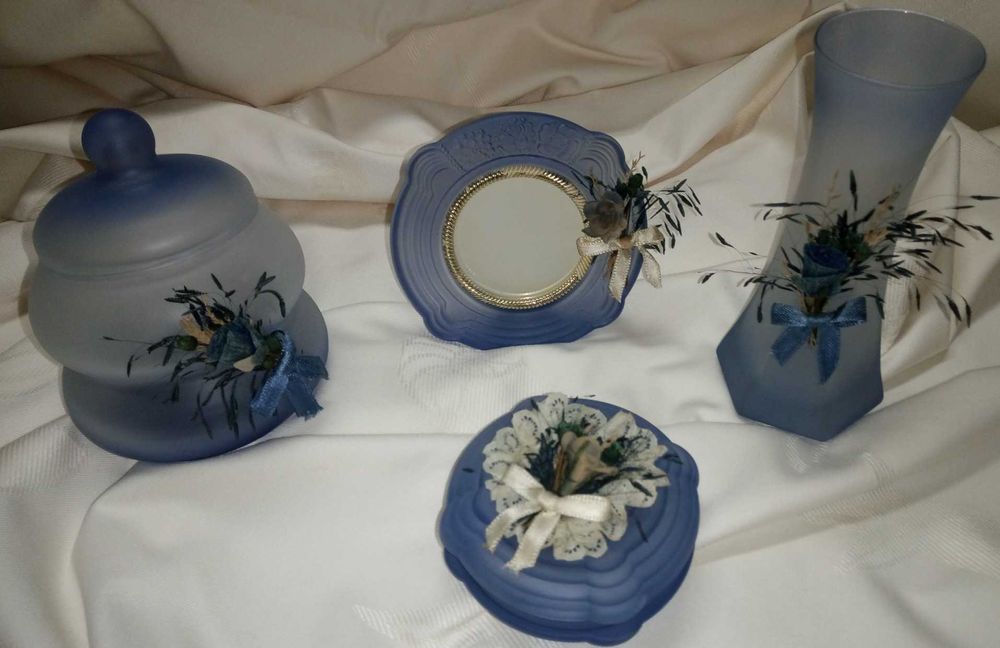 Candeeiro e peças decoração