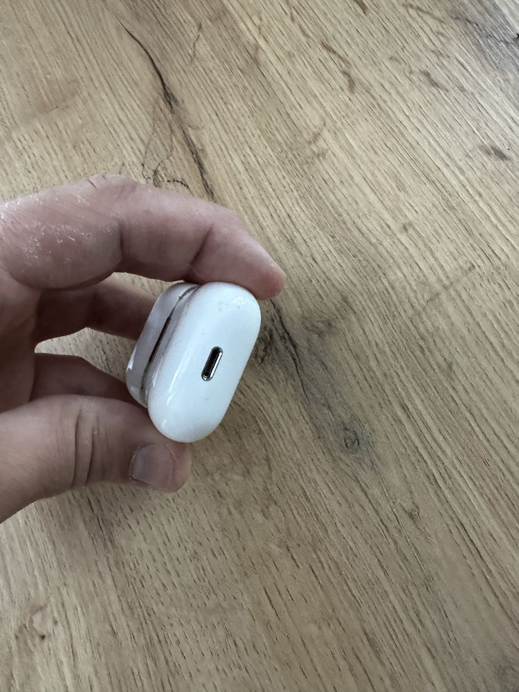 Airpods apple оригінал з коробкою в робочому стані