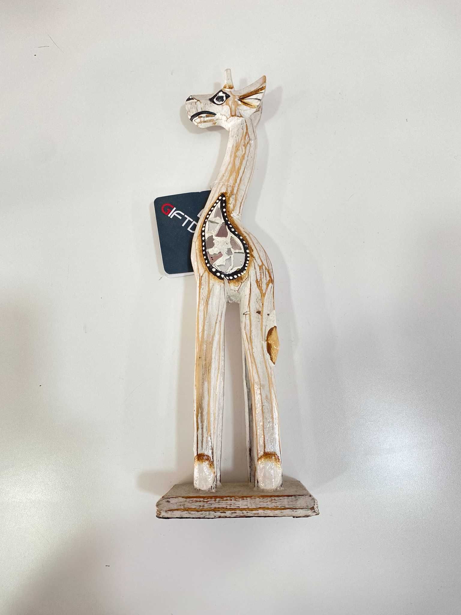 Conjunto de 2 girafas madeira