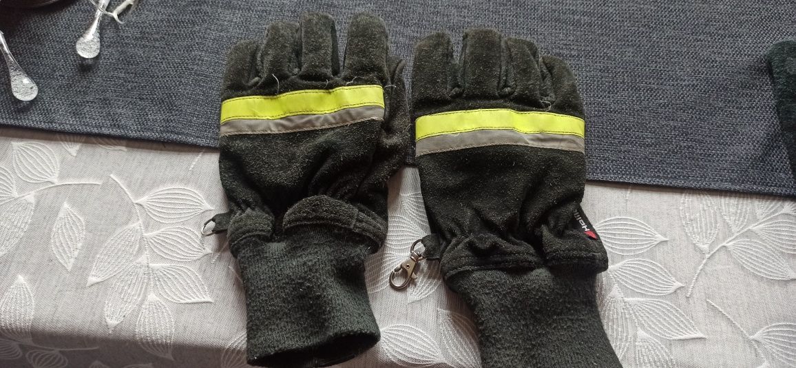 Rękawice strażackie