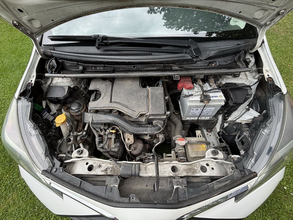 Toyota Yaris 2016