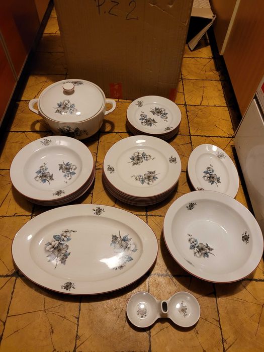 Zestaw serwis obiadowy porcelanowy Bułgaria Vintage