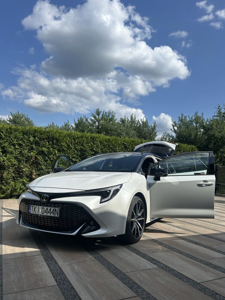 Toyota Corolla TS Kombi GR Sport 2.0 Hybrid 196 KM, 2023, PPF