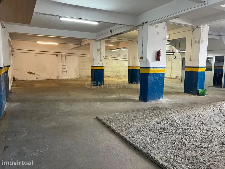 Garagem na Quinta do Serrado