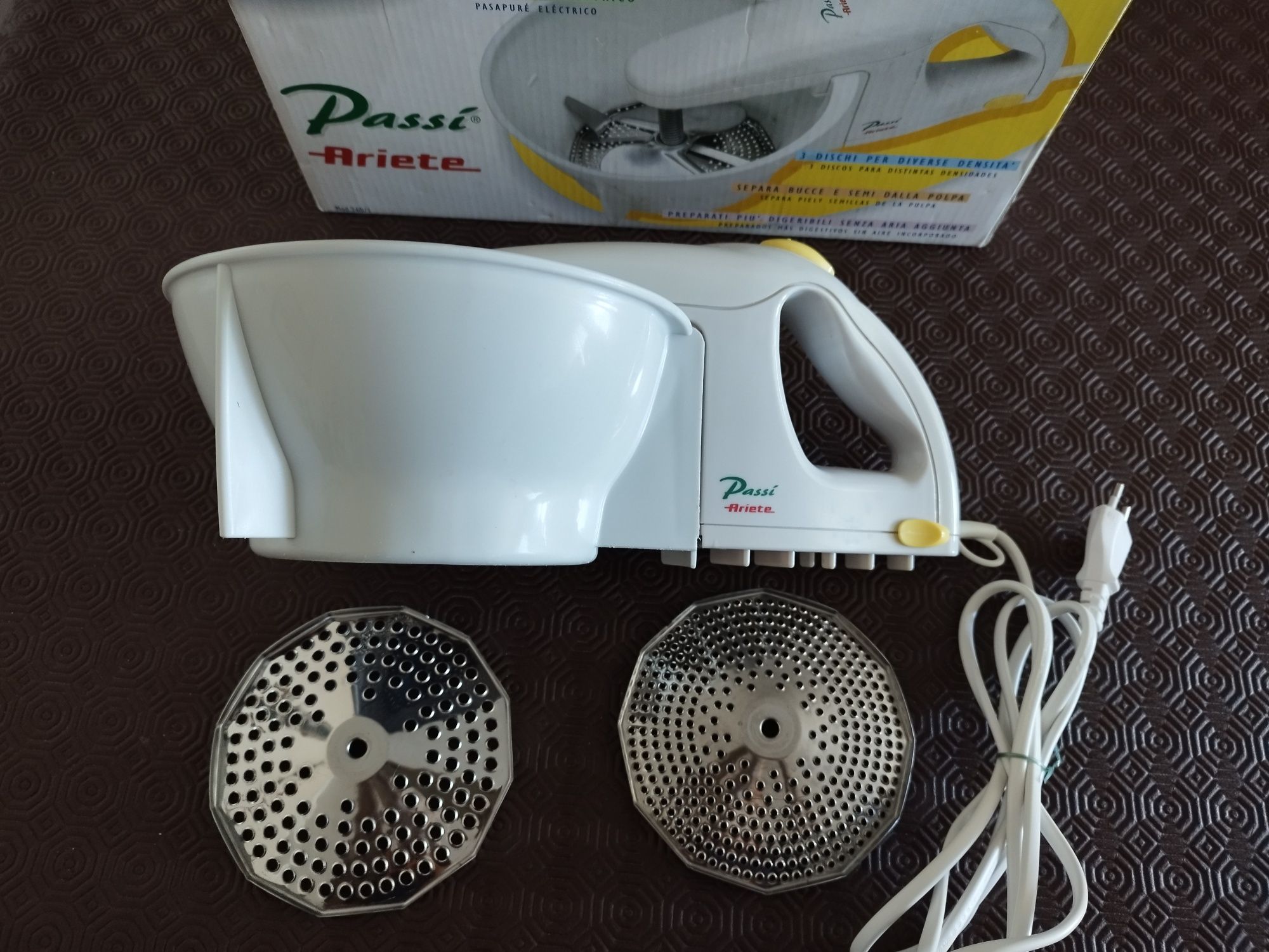 Passevite eléctrico Ariete Passi modelo 260/1 (25W) NOVO