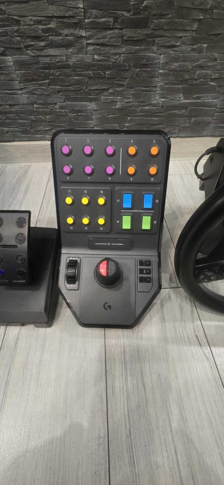 Kierownica do PC Logitech G Saitek