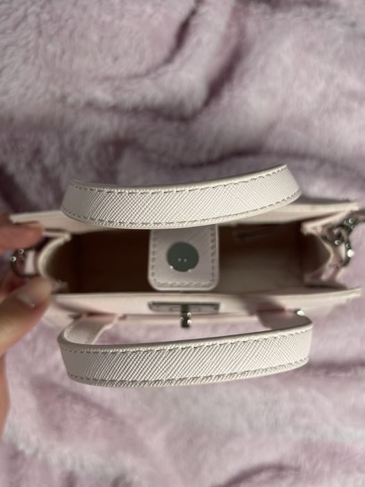 Bershka маленька сумочка