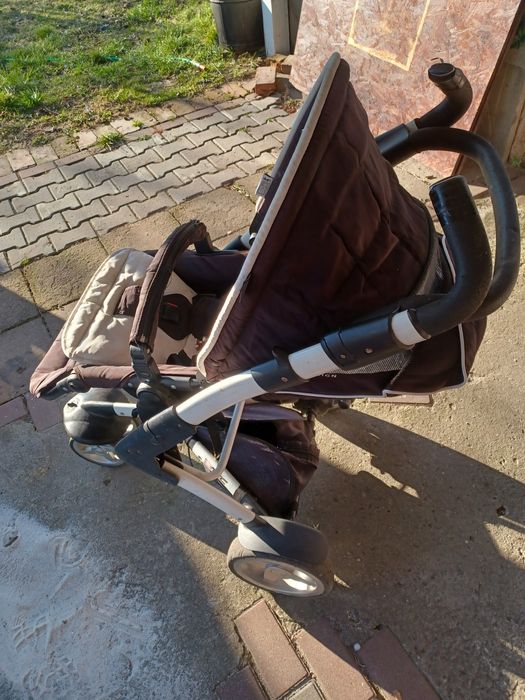 Wózek spacerowy 2 w 1