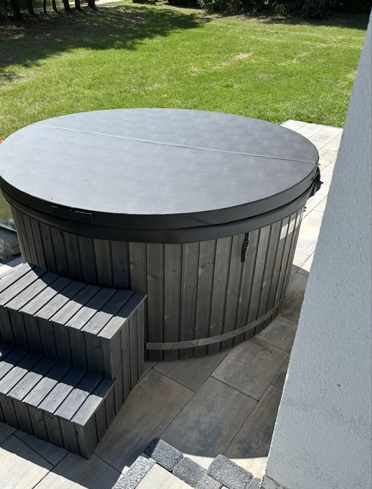 Domek nad Jeziorem z Jacuzzi na Mazurach 10os.