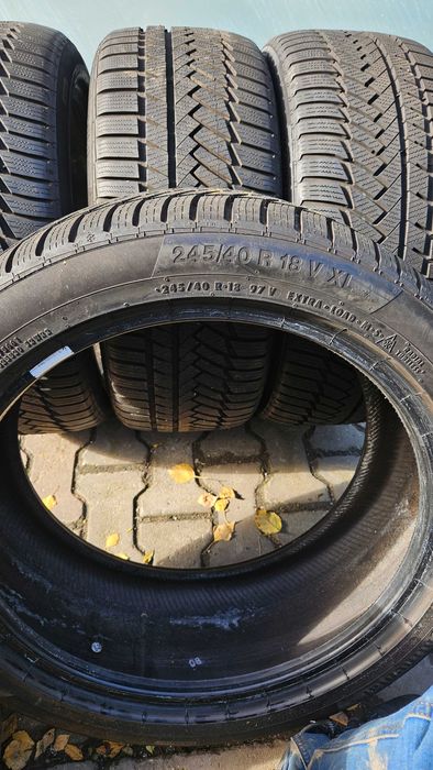 245/40R18 continental winter TS 850P