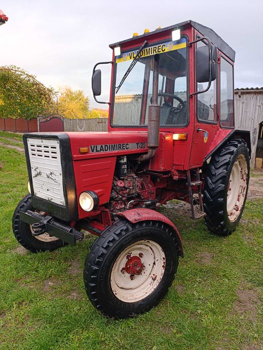 Продам трактор т 25