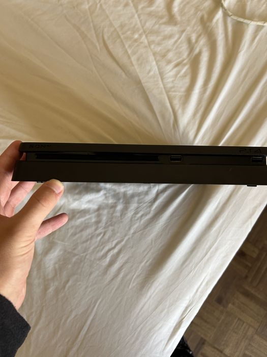 Ps4 500 gb com armazenamento externo de 2 Tb