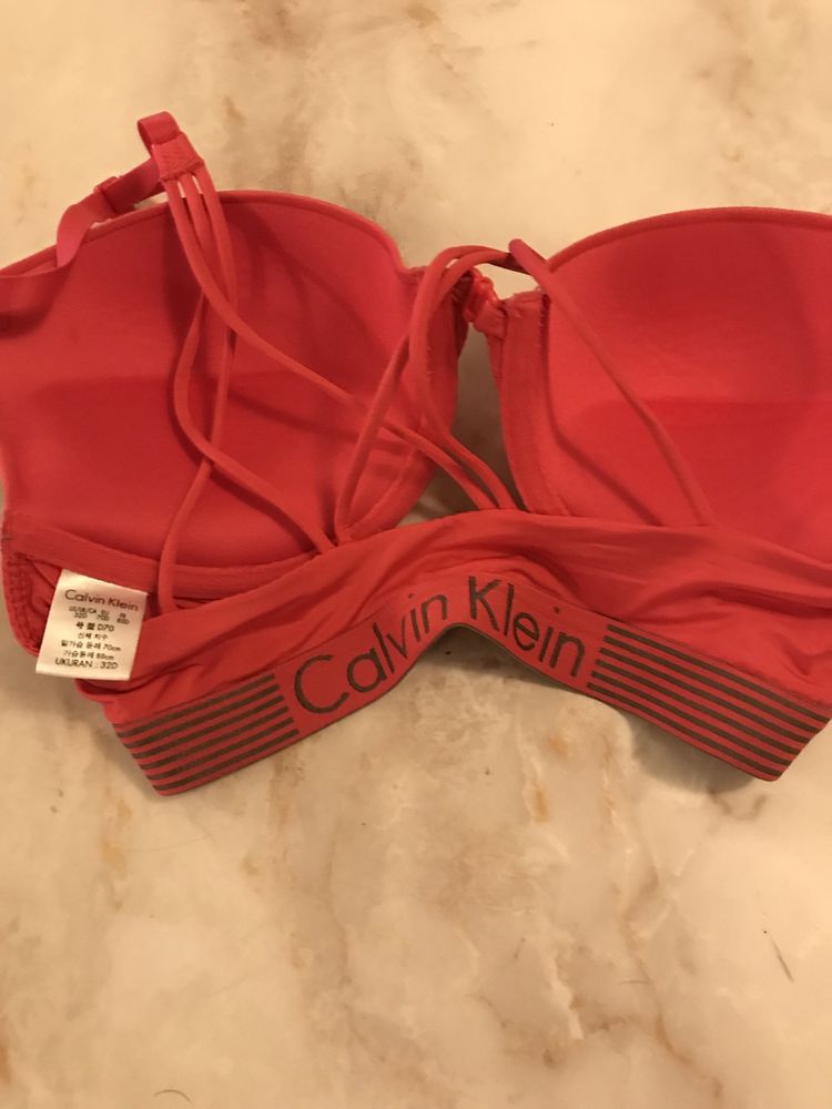 Biustonosz Calvin Klein