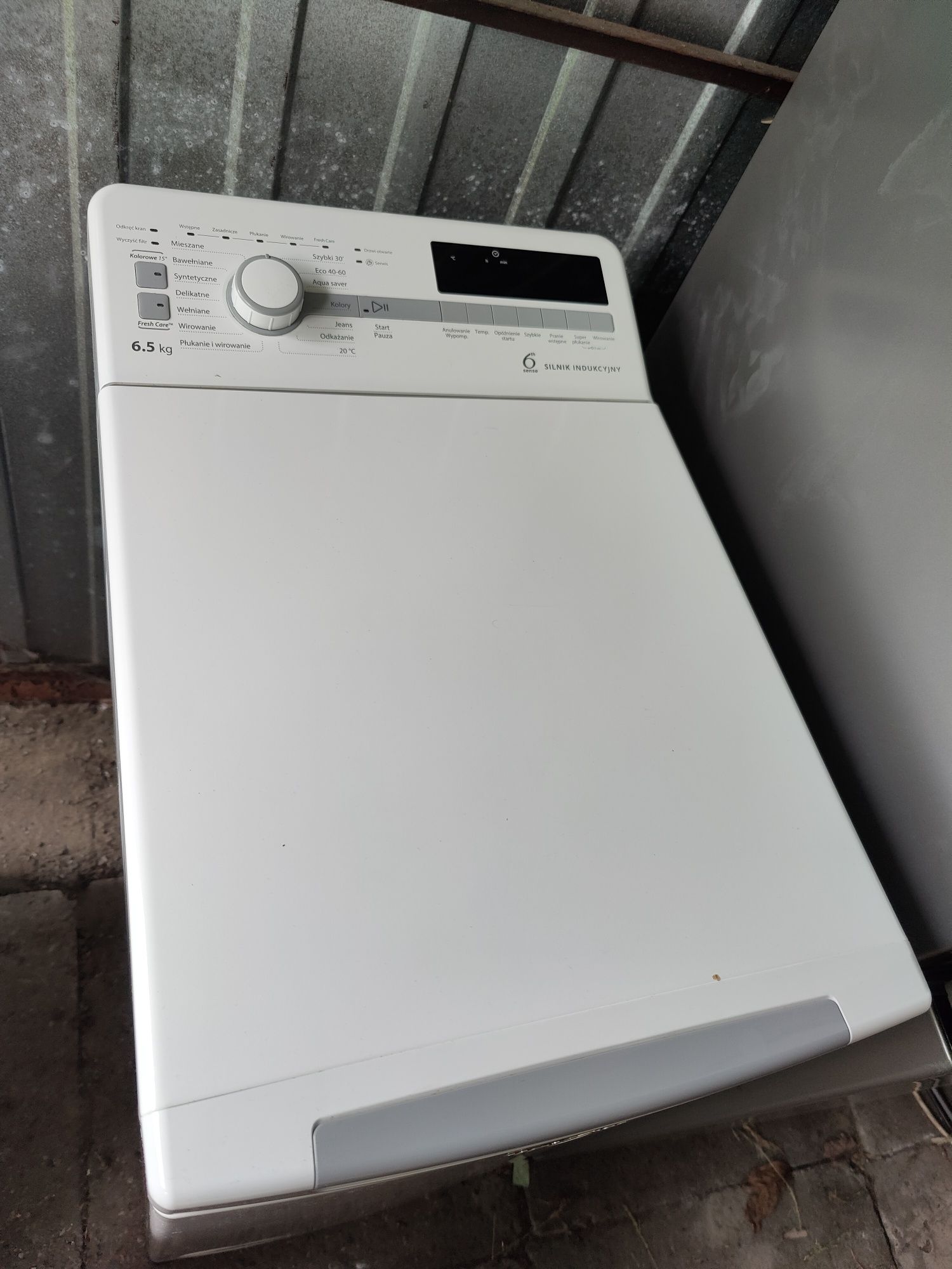 Pralka Whirlpool