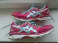 Женские кроссовки Asics