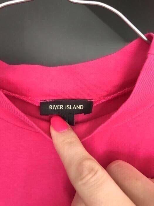 Sexy dopasowana malinowa sukienka River Island