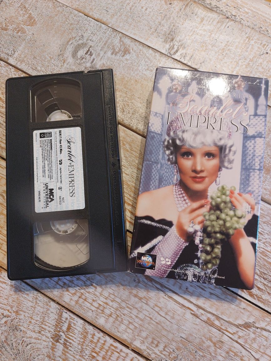 Scarlet Empress. Marlene Dietrich. Vhs