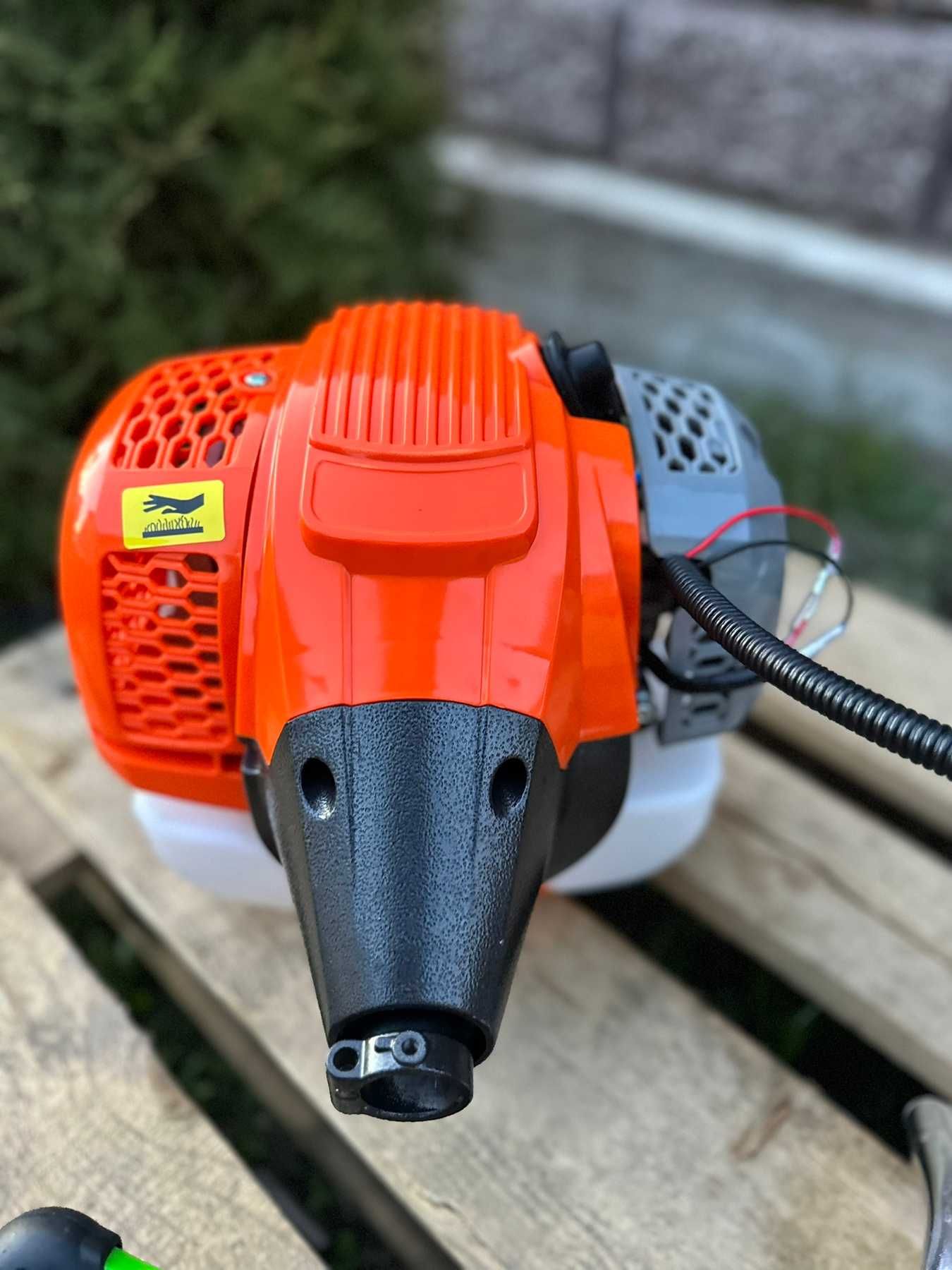 Тример Husqvarna 700 RII Комплектація "VIP" мотокоса бензокоса кущоріз