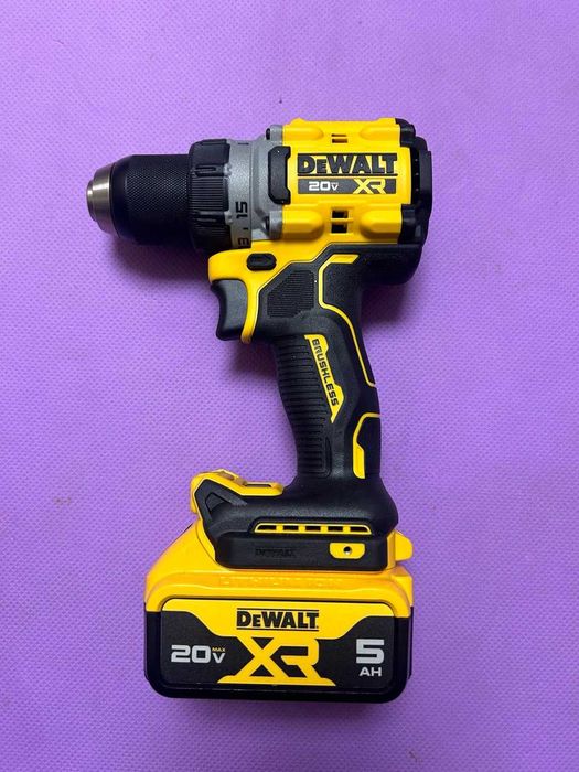 Безщітковий шуруповерт DeWalt DCD800P1 20V