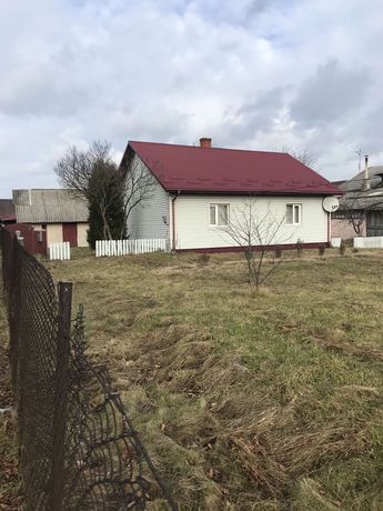 Продам будинок з земельною ділянкою 61,6 кВ.м. в м.Рава-Руська.