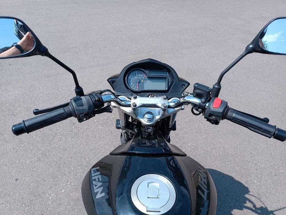 Мотоцикл  Lifan LF250-3a