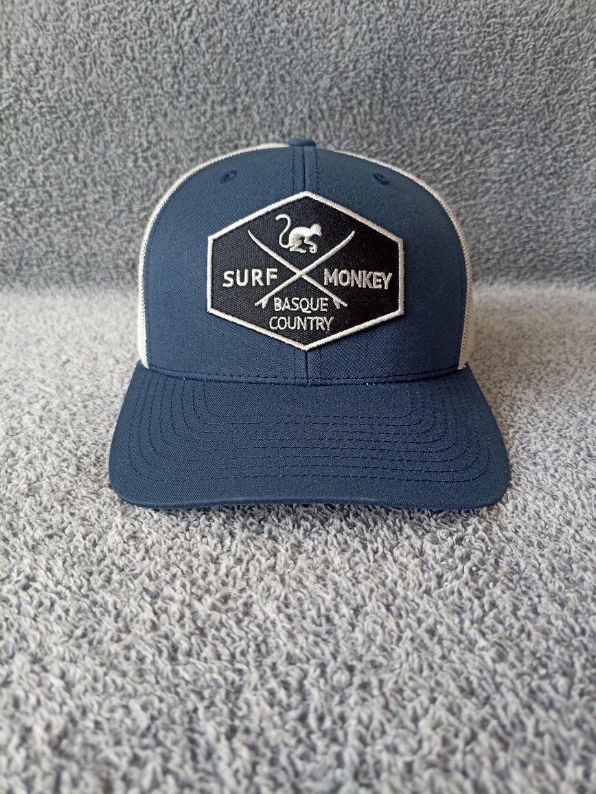 Surf Monkey - trucker cap