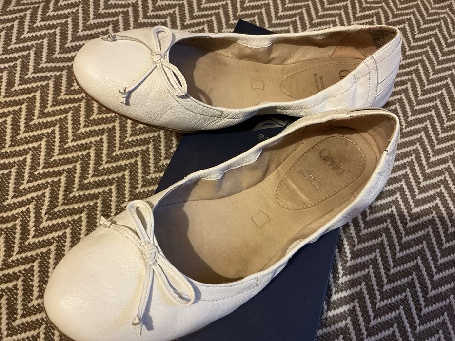 Baleriny Caprice 39 buty skorzane