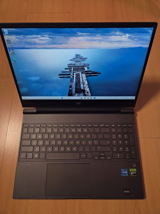 Portátil Gaming HP Victus RTX 4050 16GB/512GB