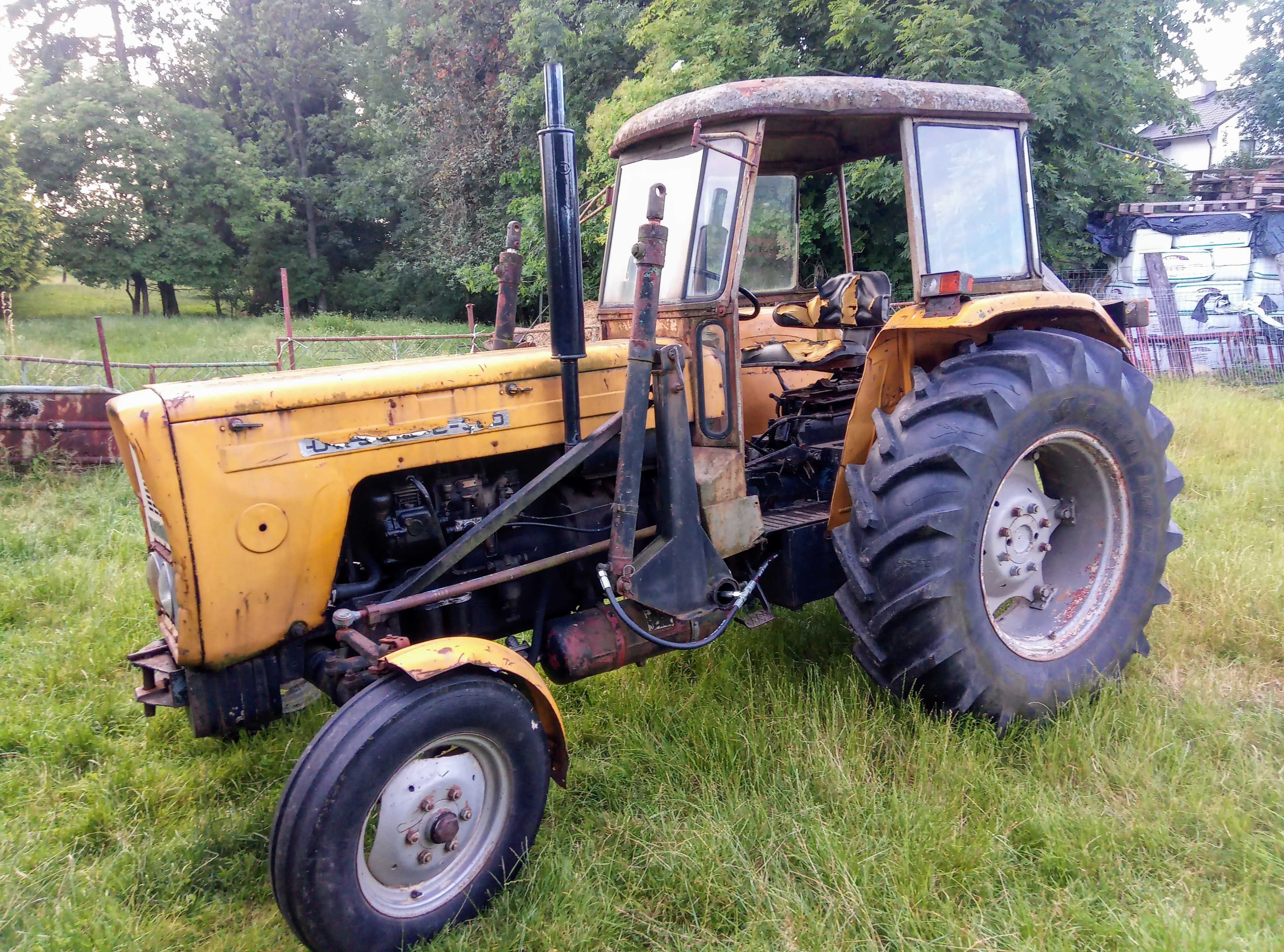 Ciągnik ursus C-355