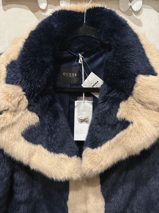 Шуба зі штучного хутра Guess, розмір s