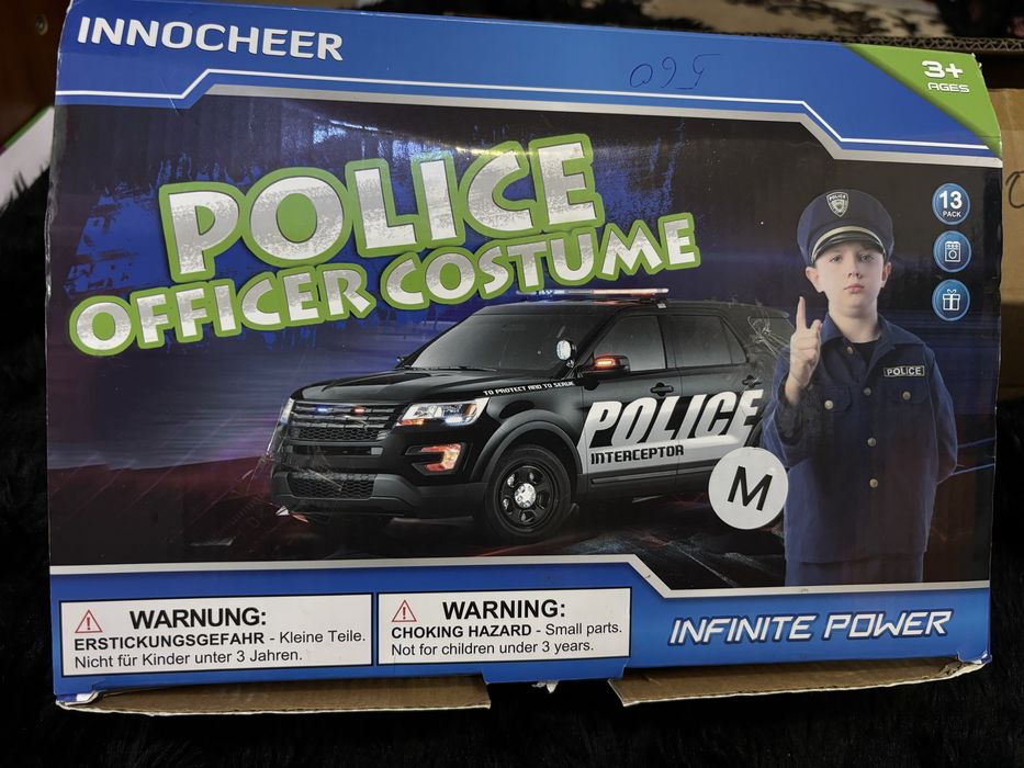 Дитячий набір для поліцейского.