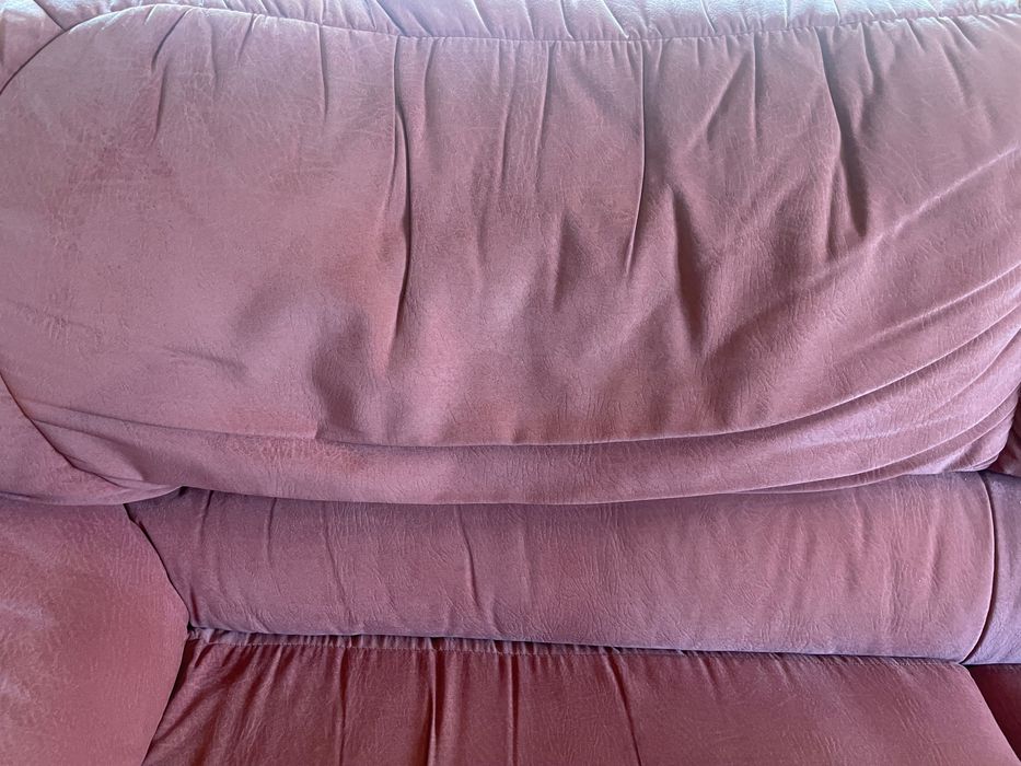 Sofá 3 lugares em bom estado