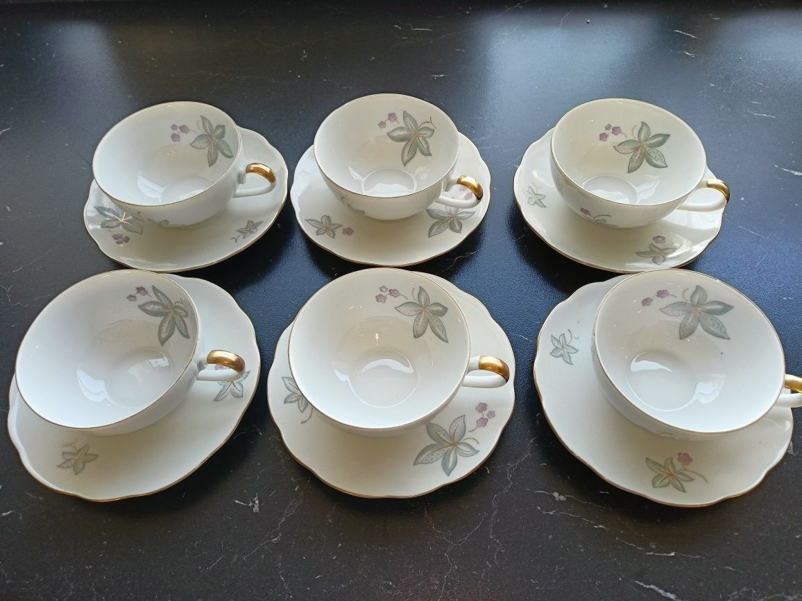 Komplet kawowy na 6 osób, filiżanki i spodki, porcelana