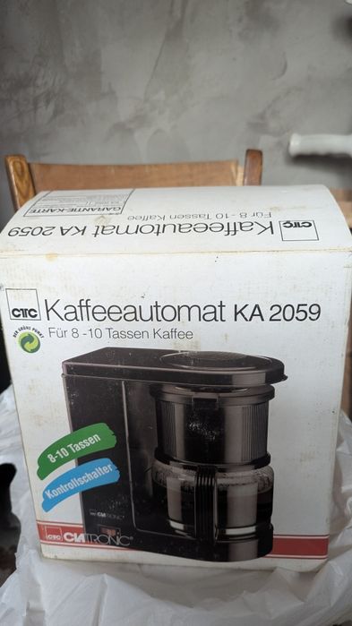 Капельная кофеварка 8-10 порций новая