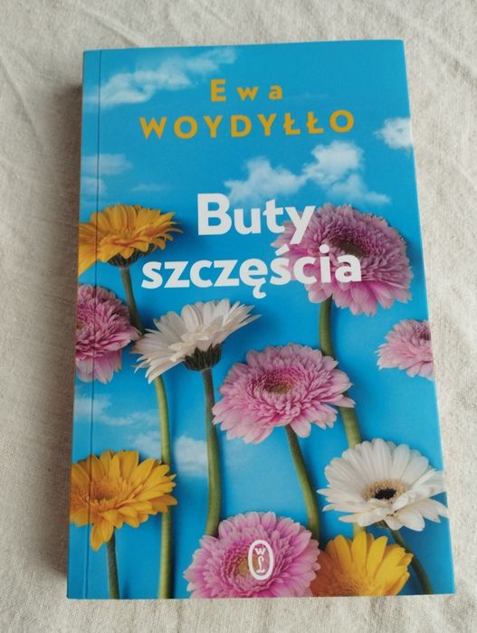 Buty szczęścia - Ewa Woydyłło