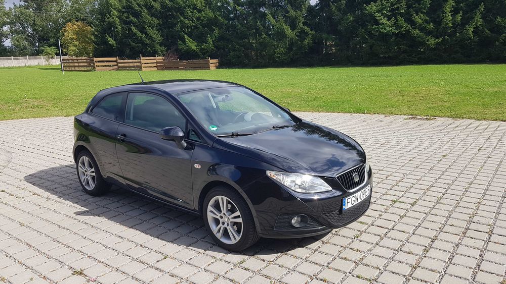 SEAT IBIZA wersja SPORT 1.4benzyna 16v 90km NAJBOGATSZA opcja ZOBACZ !